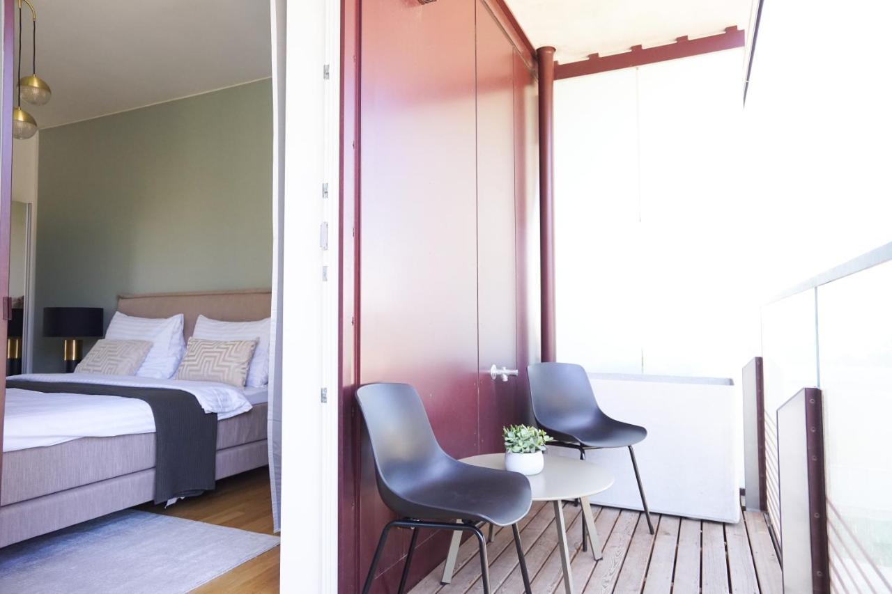 Exclusive 2-Bedroom Condo With Pool & Balcony Wenen Buitenkant foto